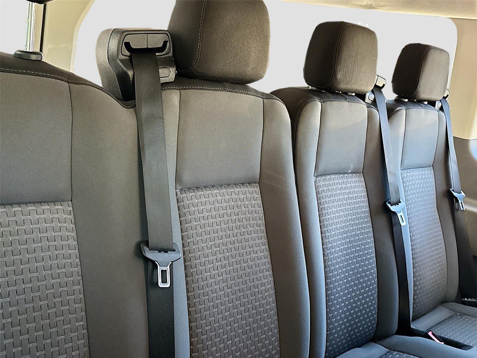 2023 Ford Transit Passenger Wagon XLT