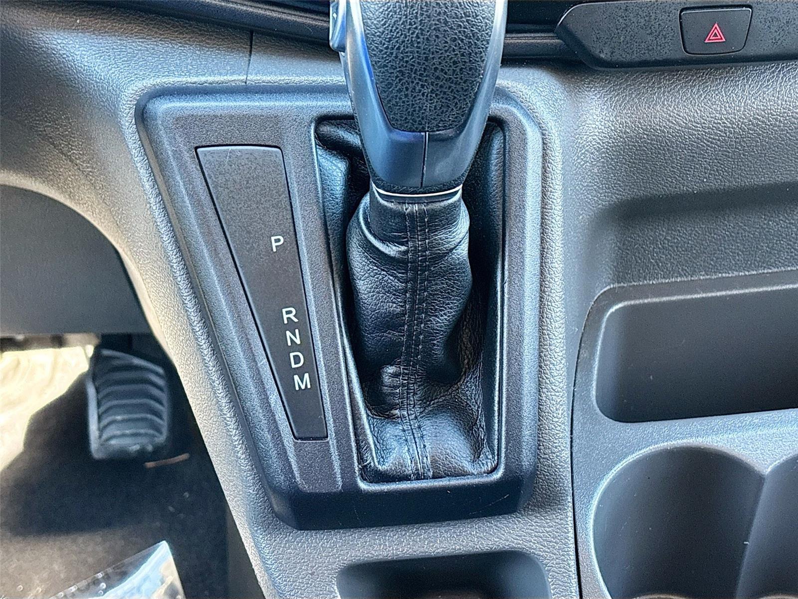 2023 Ford Transit Passenger Wagon XLT