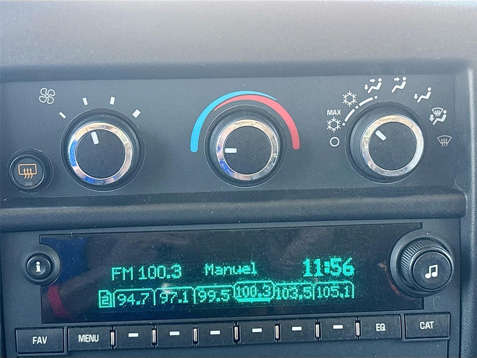 2023 Chevrolet Express Passenger LT