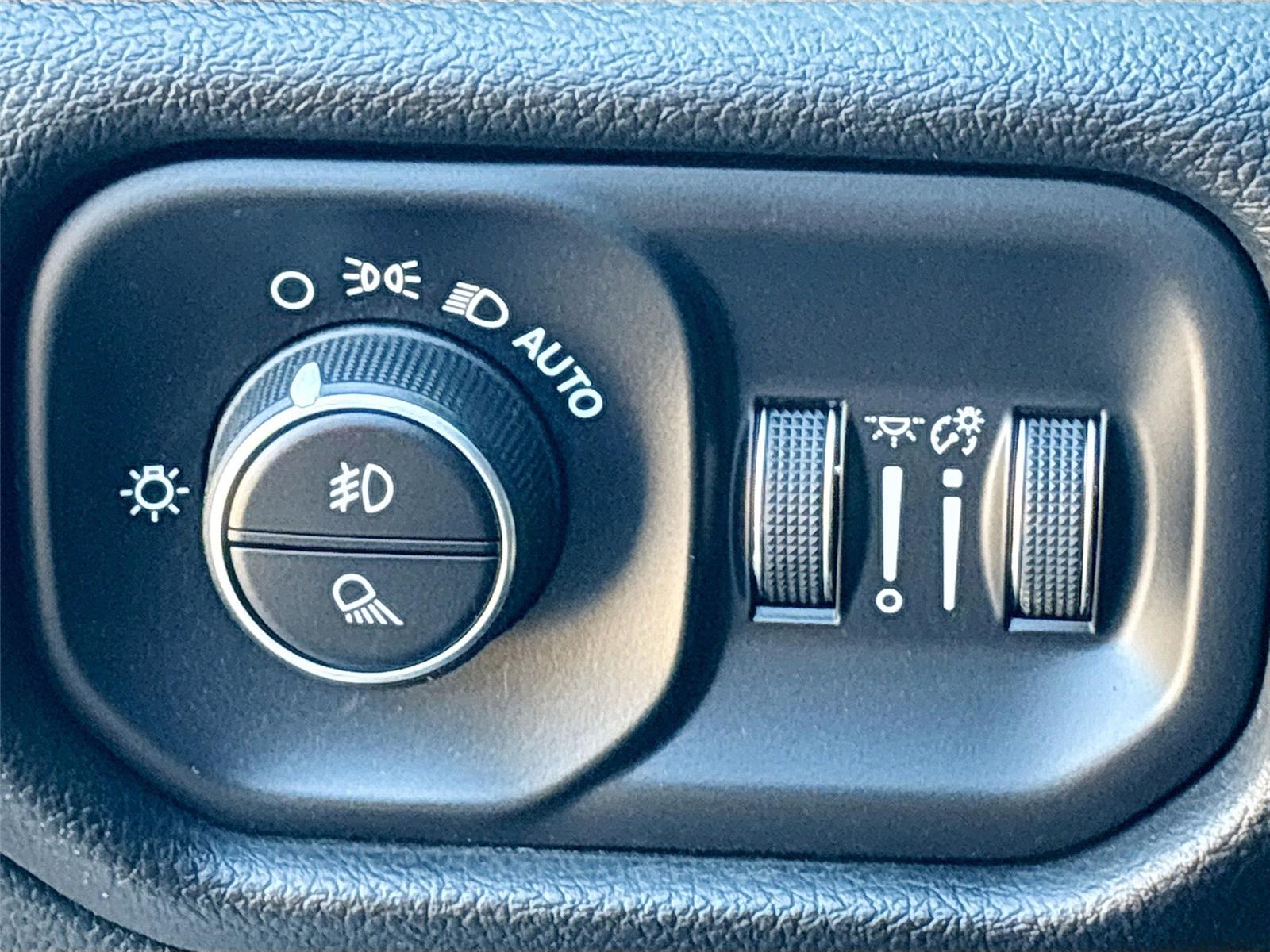 2023 Ram 1500 Laramie