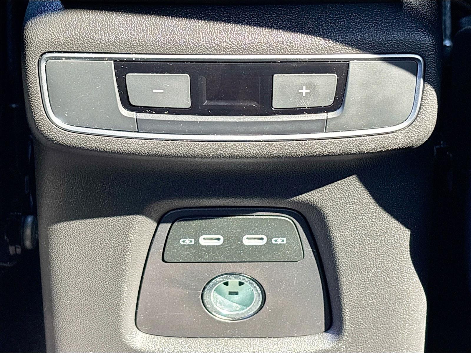 2023 Audi Q4 e-tron Premium Plus