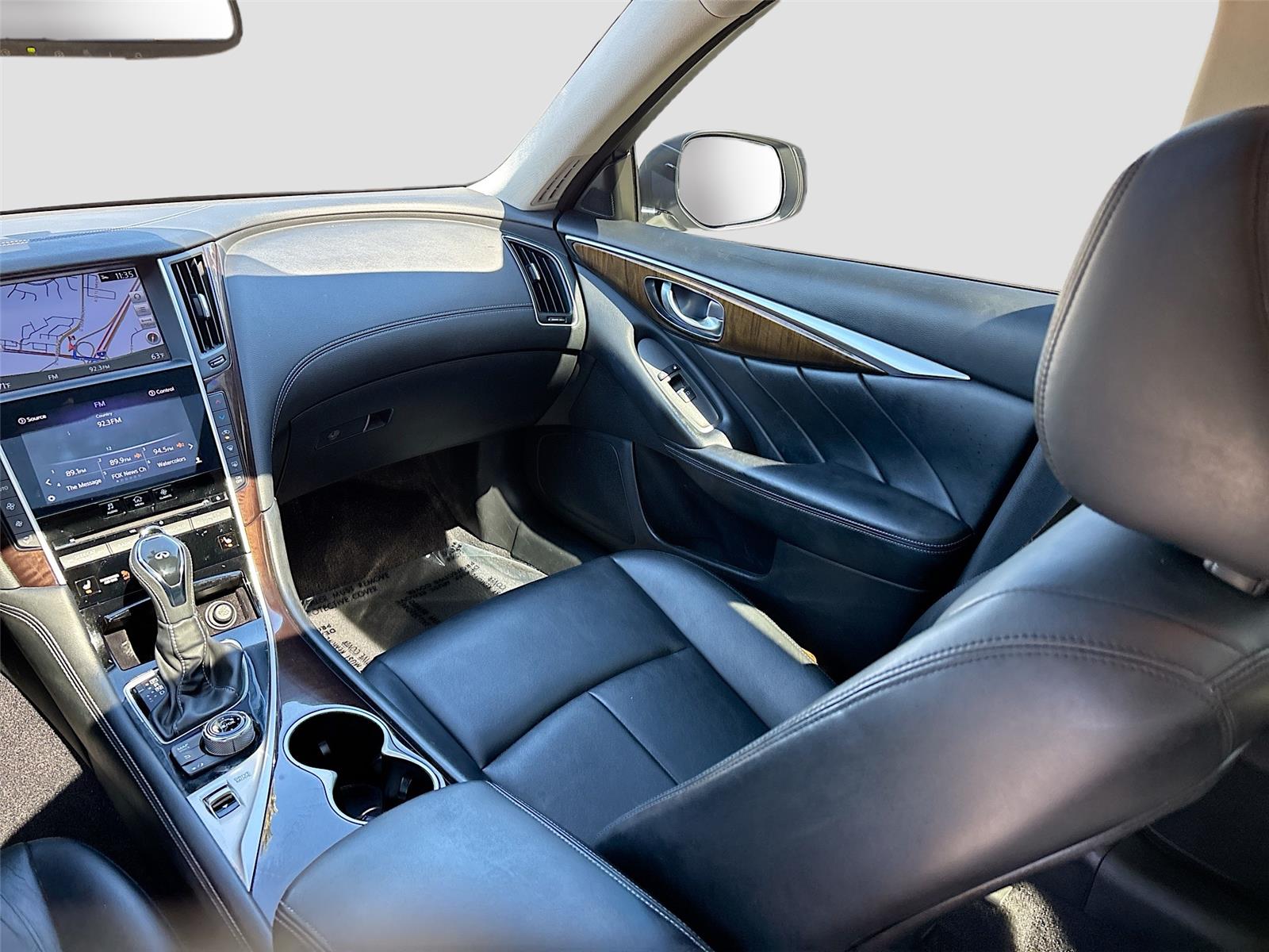 2019 INFINITI Q50 LUXE