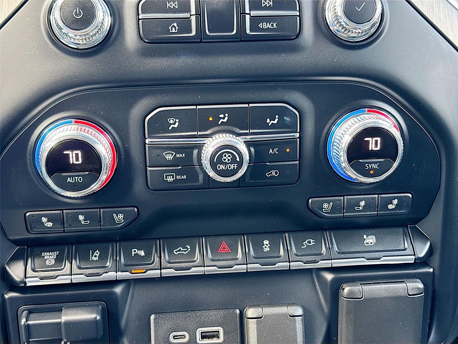 2020 GMC Sierra 3500HD Denali