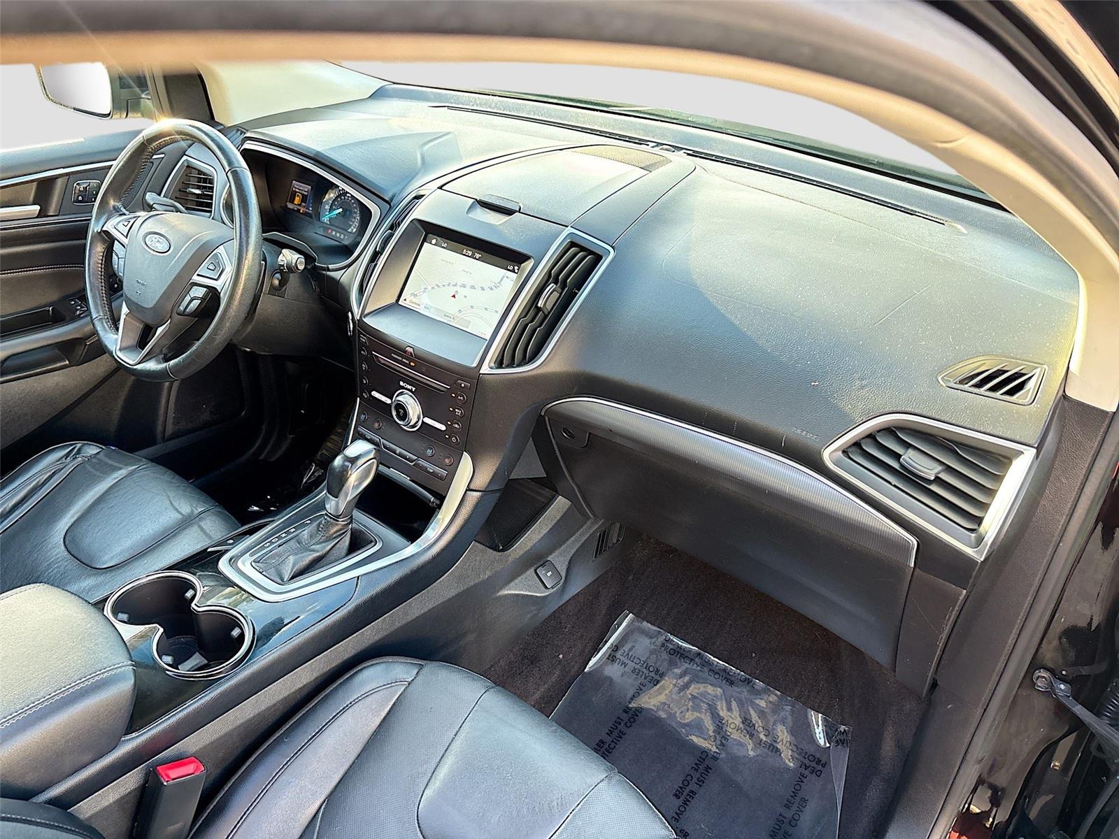 2017 Ford Edge Titanium