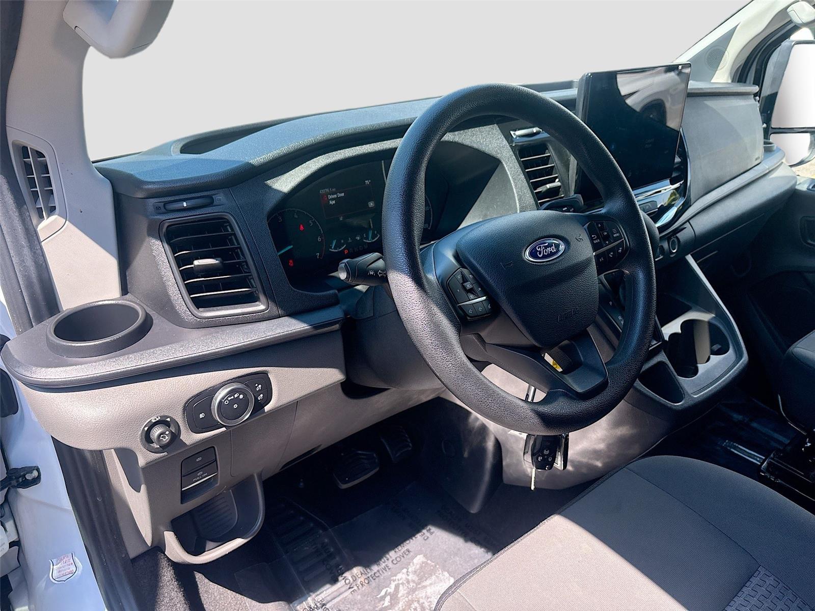 2024 Ford Transit Passenger Wagon XLT