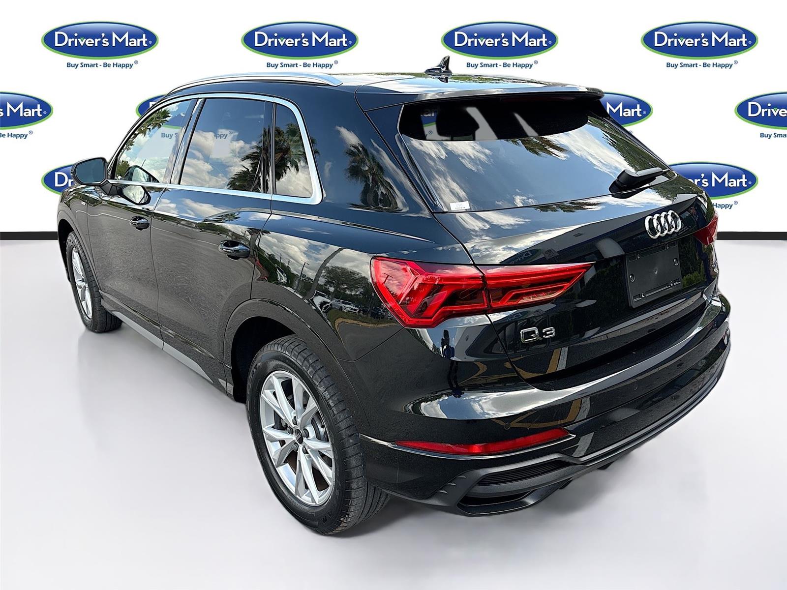 2024 Audi Q3 S line Premium Plus