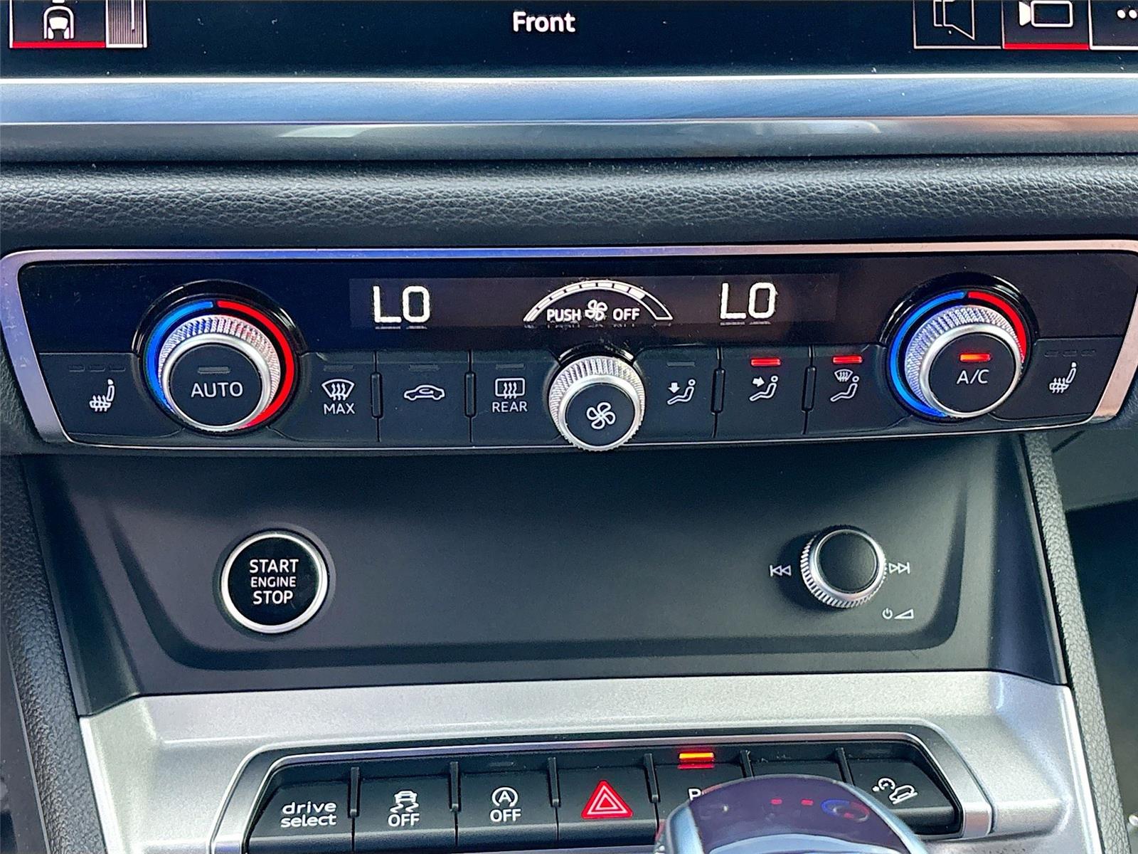 2024 Audi Q3 S line Premium Plus