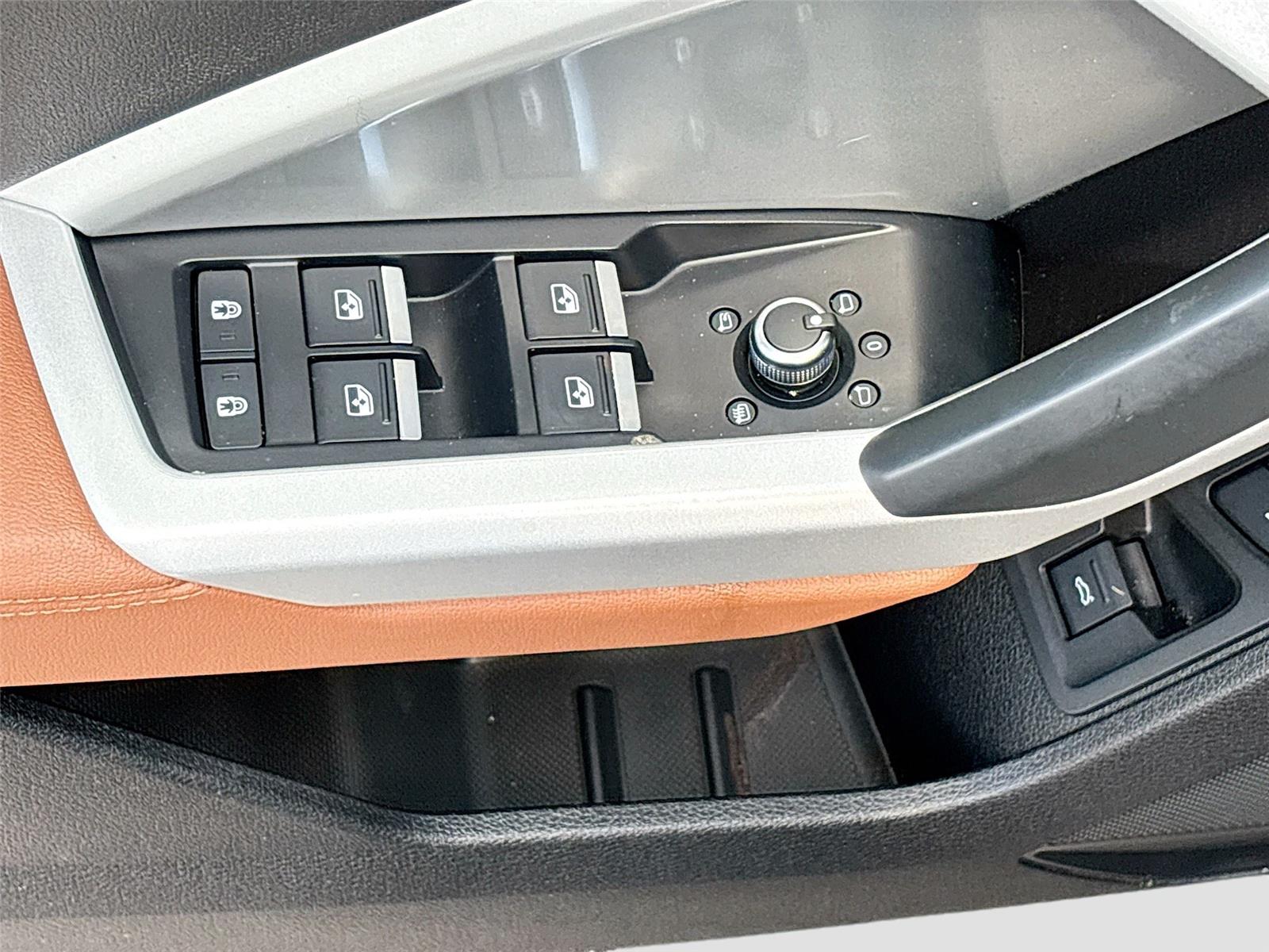 2024 Audi Q3 S line Premium Plus