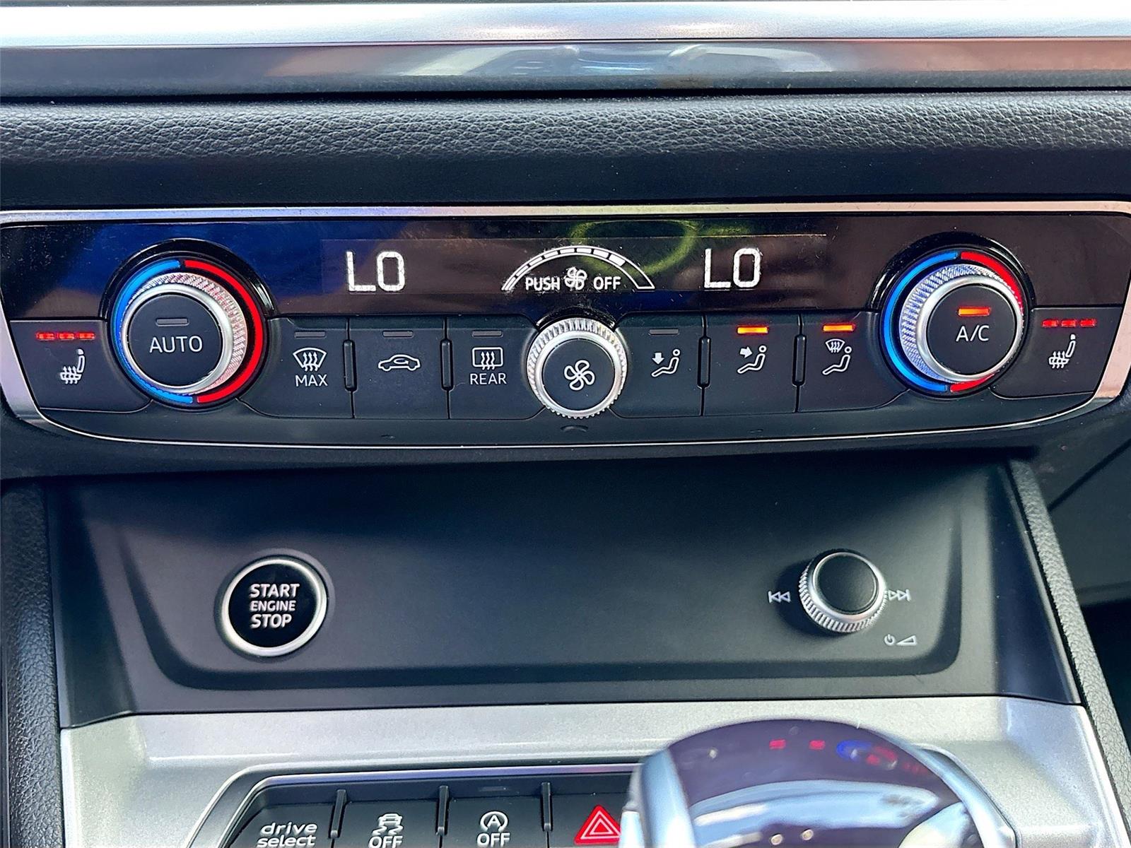 2024 Audi Q3 S line Premium Plus