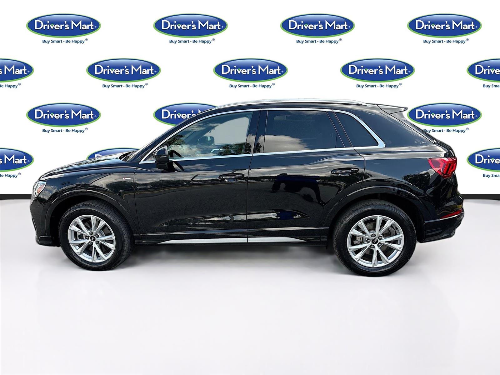 2024 Audi Q3 S line Premium Plus