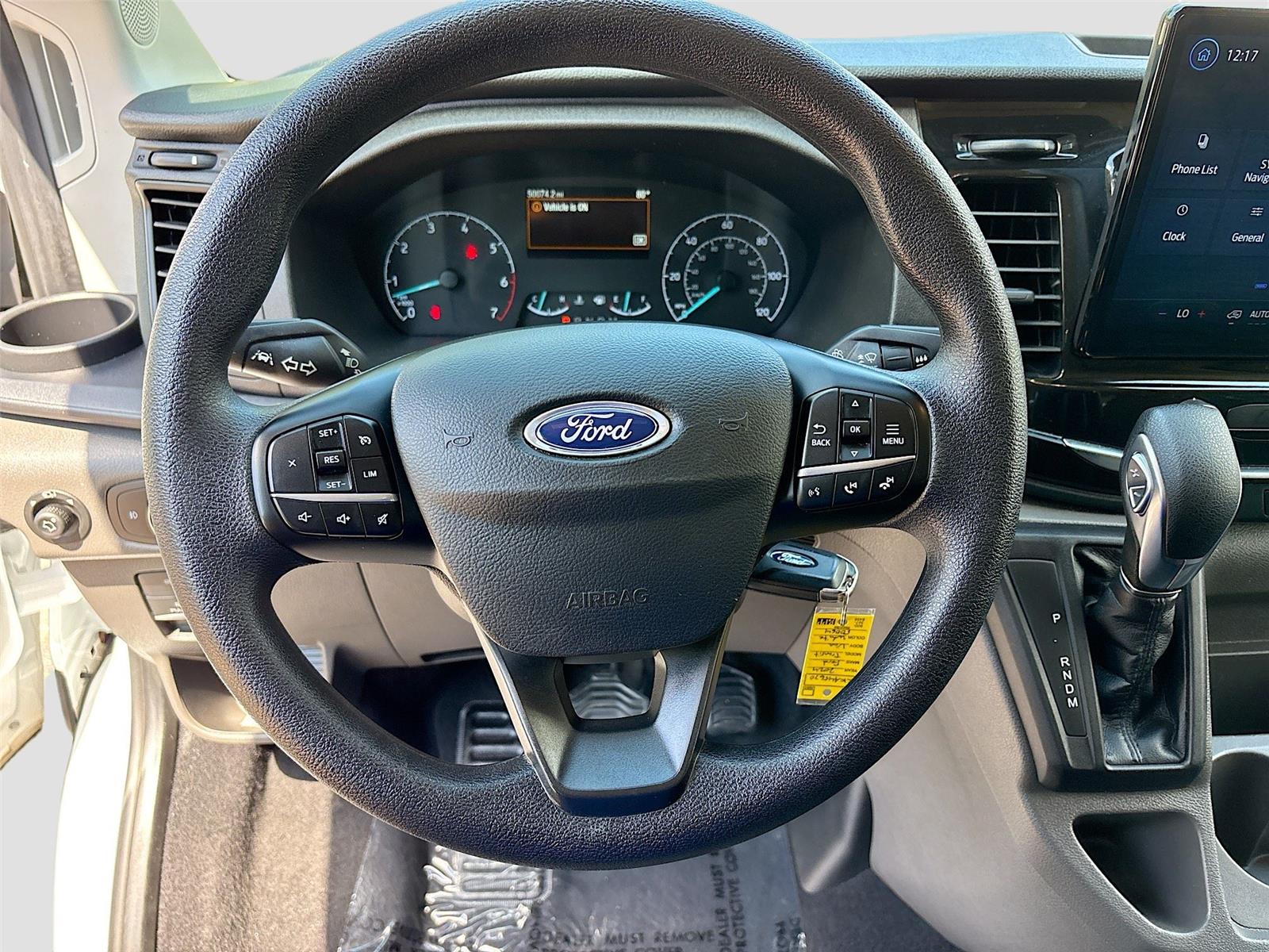 2024 Ford Transit Passenger Wagon XLT