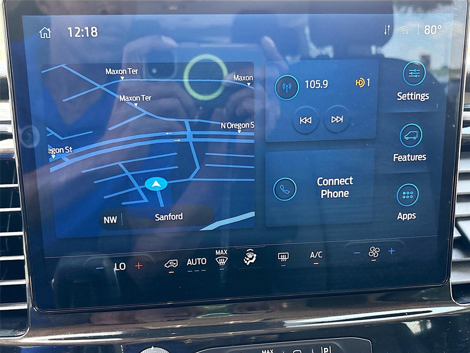 2024 Ford Transit Passenger Wagon XLT