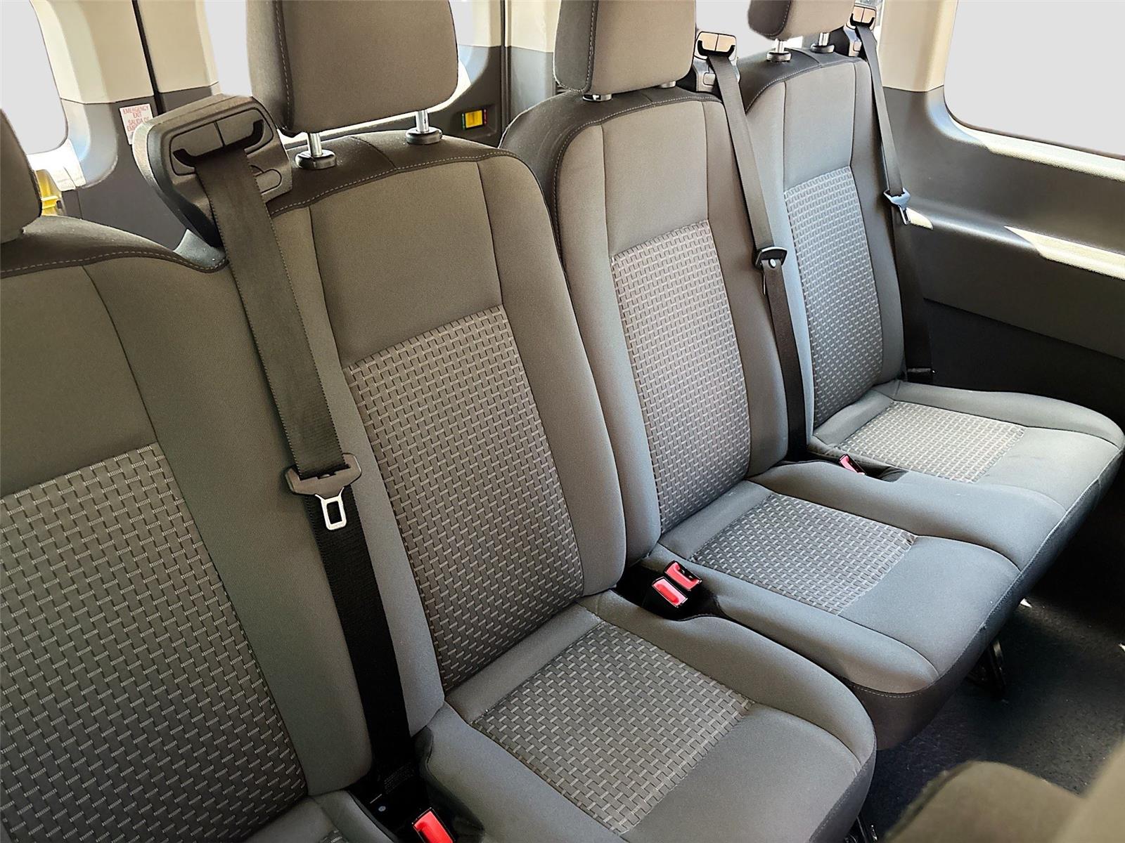 2024 Ford Transit Passenger Wagon XLT