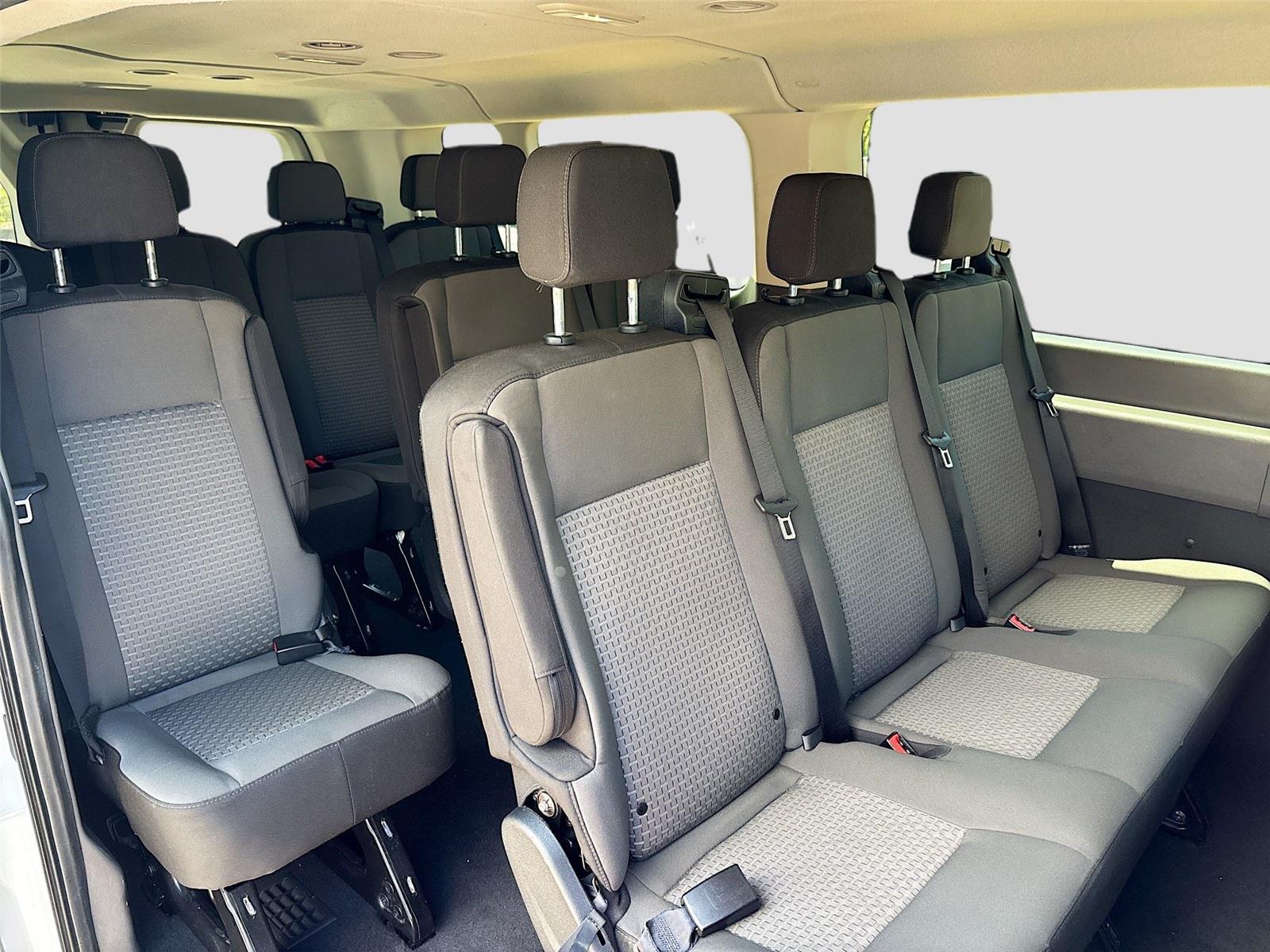 2024 Ford Transit Passenger Wagon XLT