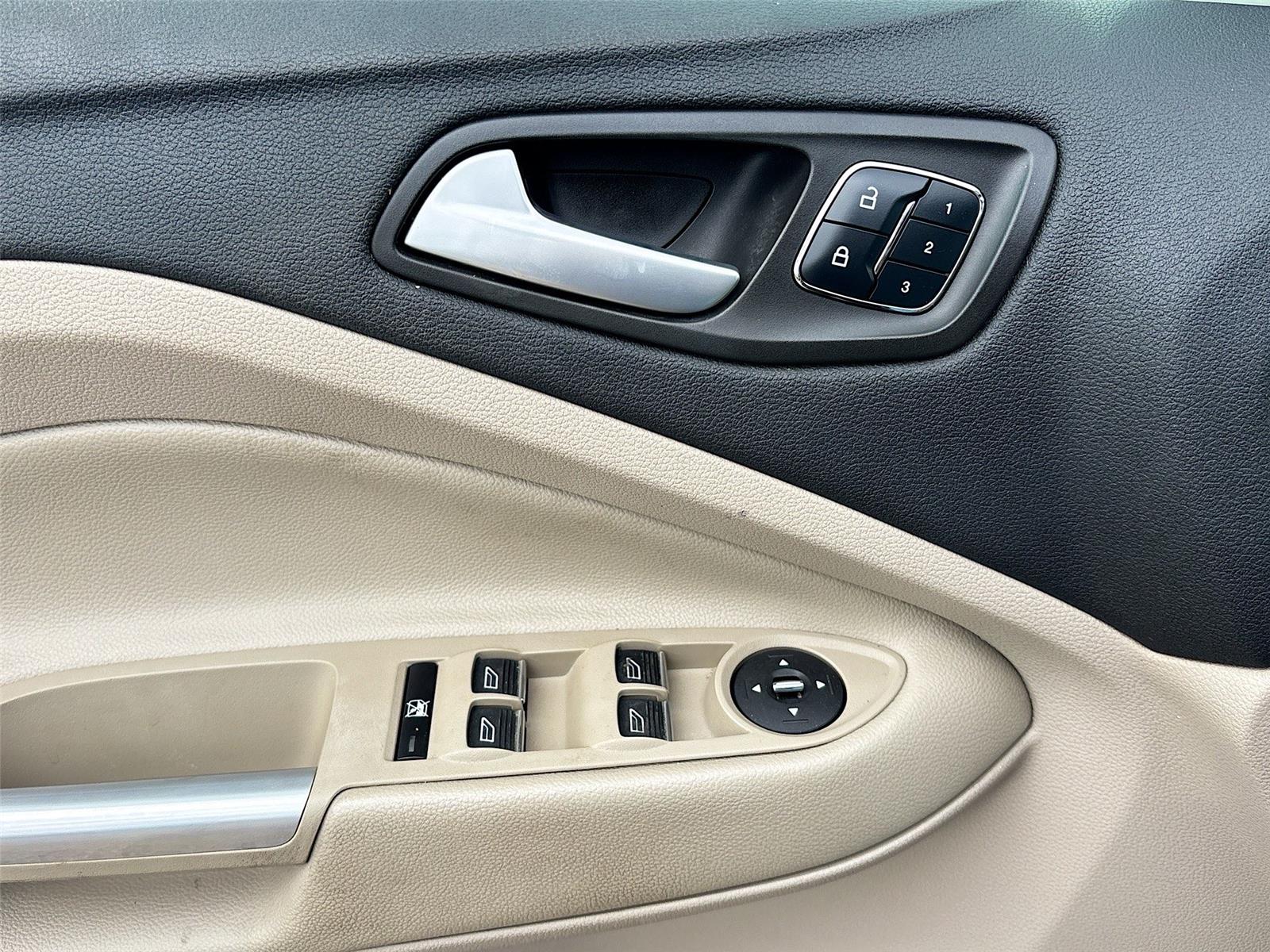 2016 Ford Escape Titanium