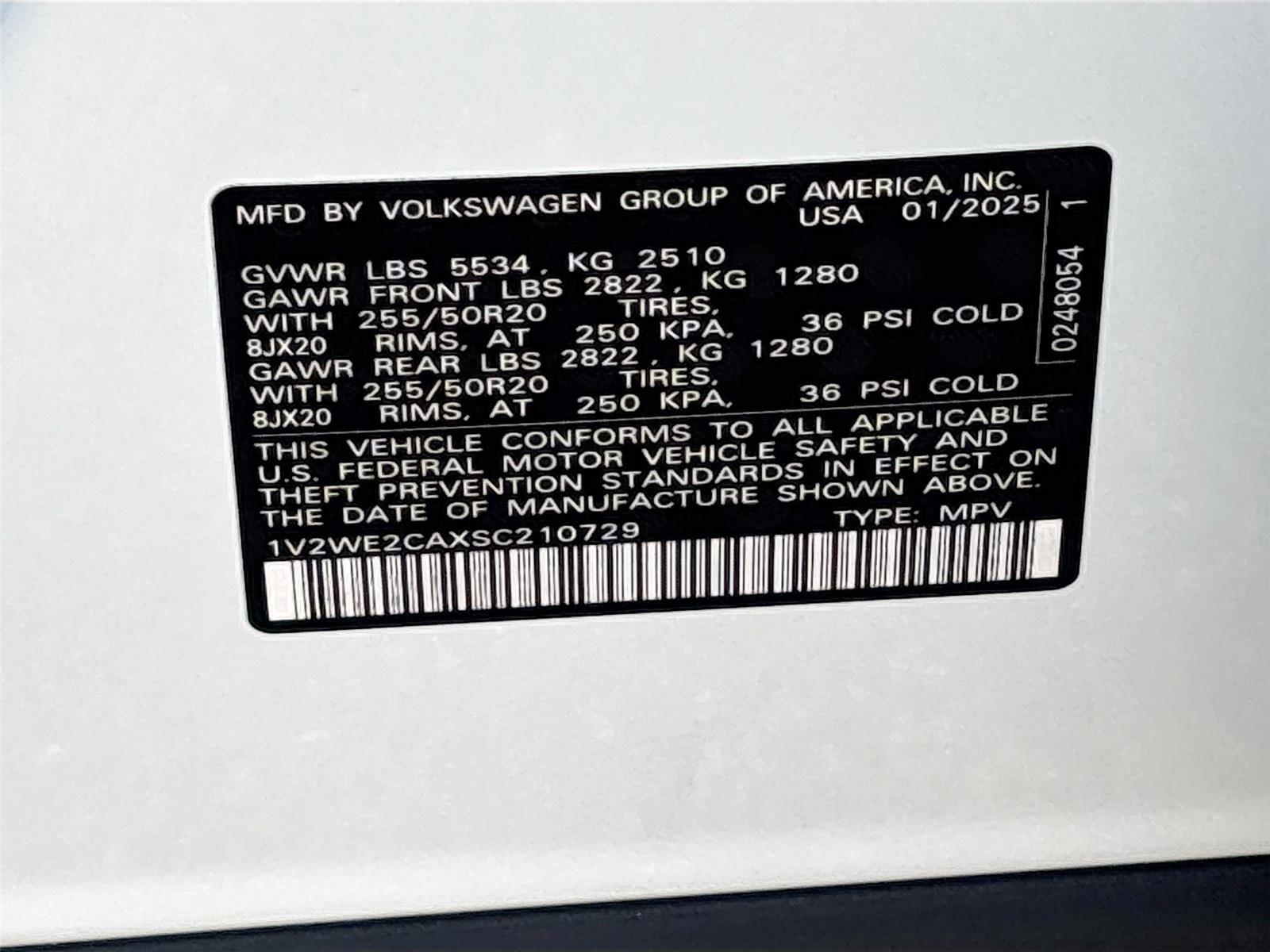 2025 Volkswagen Atlas Cross Sport 2.0T SE w/Technology