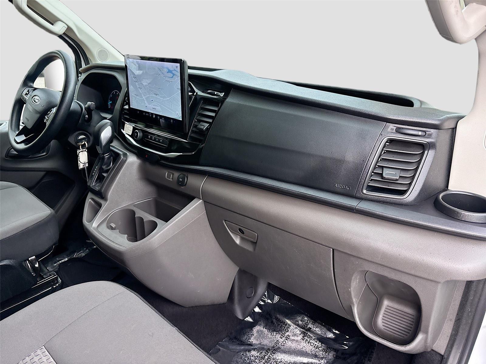 2024 Ford Transit Passenger Wagon XLT