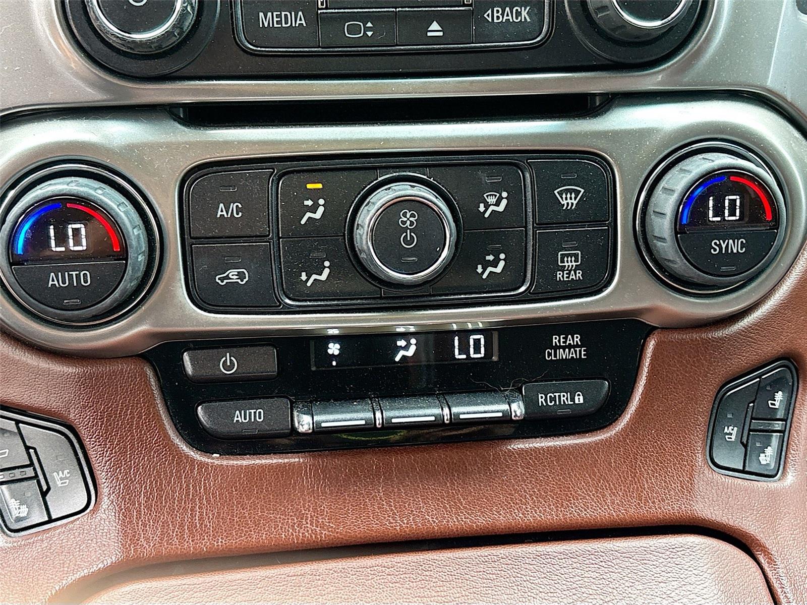 2015 Chevrolet Suburban LTZ