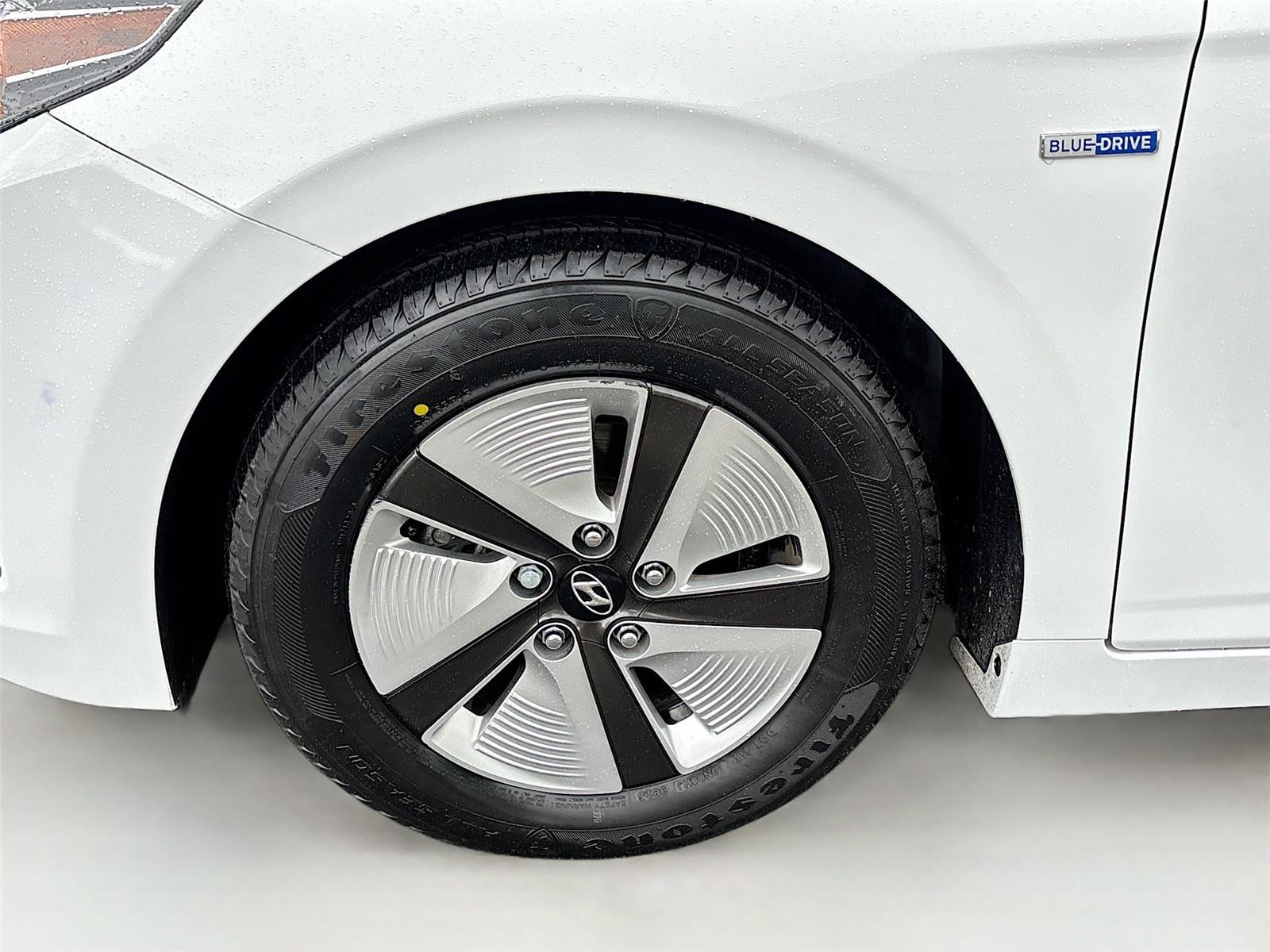 2020 Hyundai Ioniq Hybrid Blue