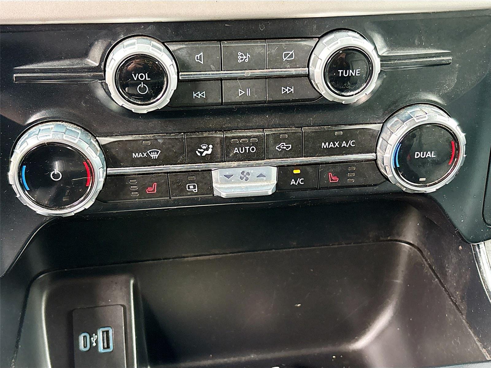 2023 Ford F-150 Lightning Pro