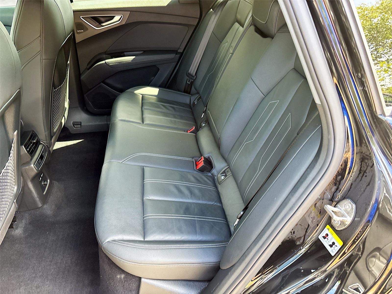 2023 Audi Q4 e-tron Sportback Prestige