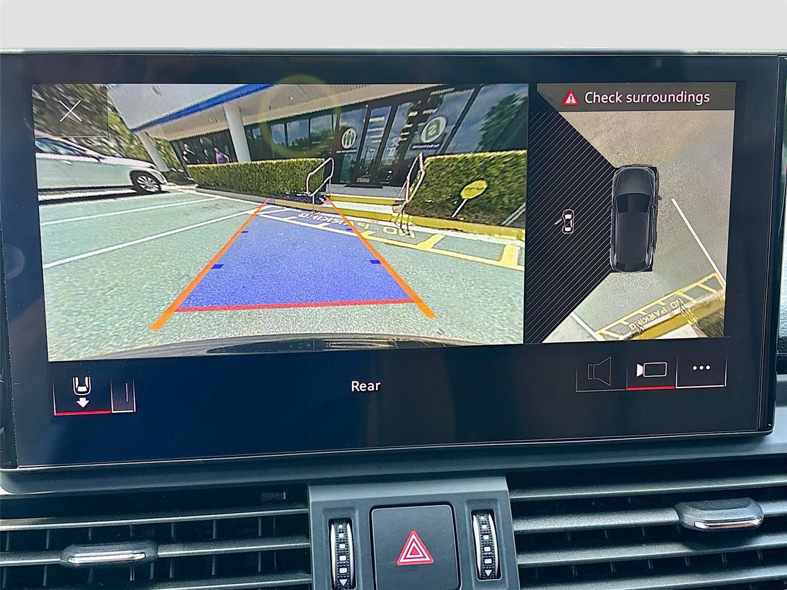 2023 Audi Q5 Premium Plus