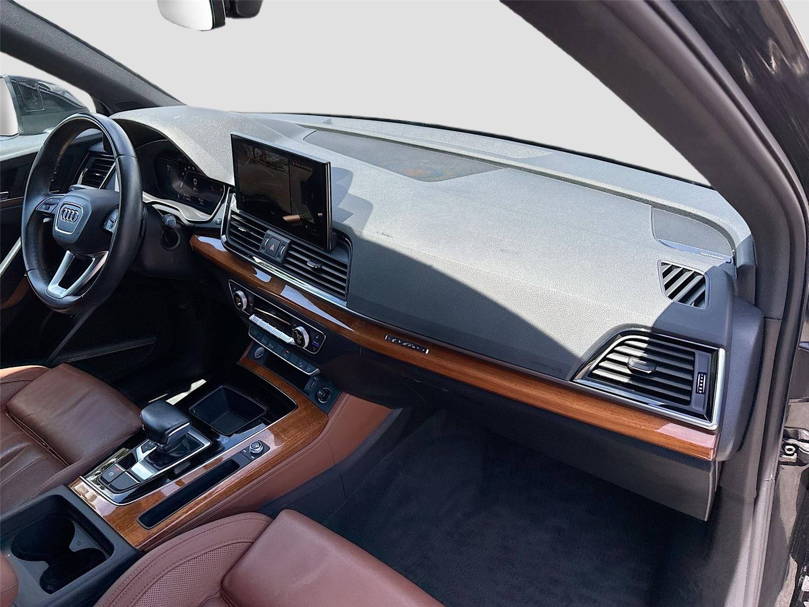 2023 Audi Q5 Premium Plus