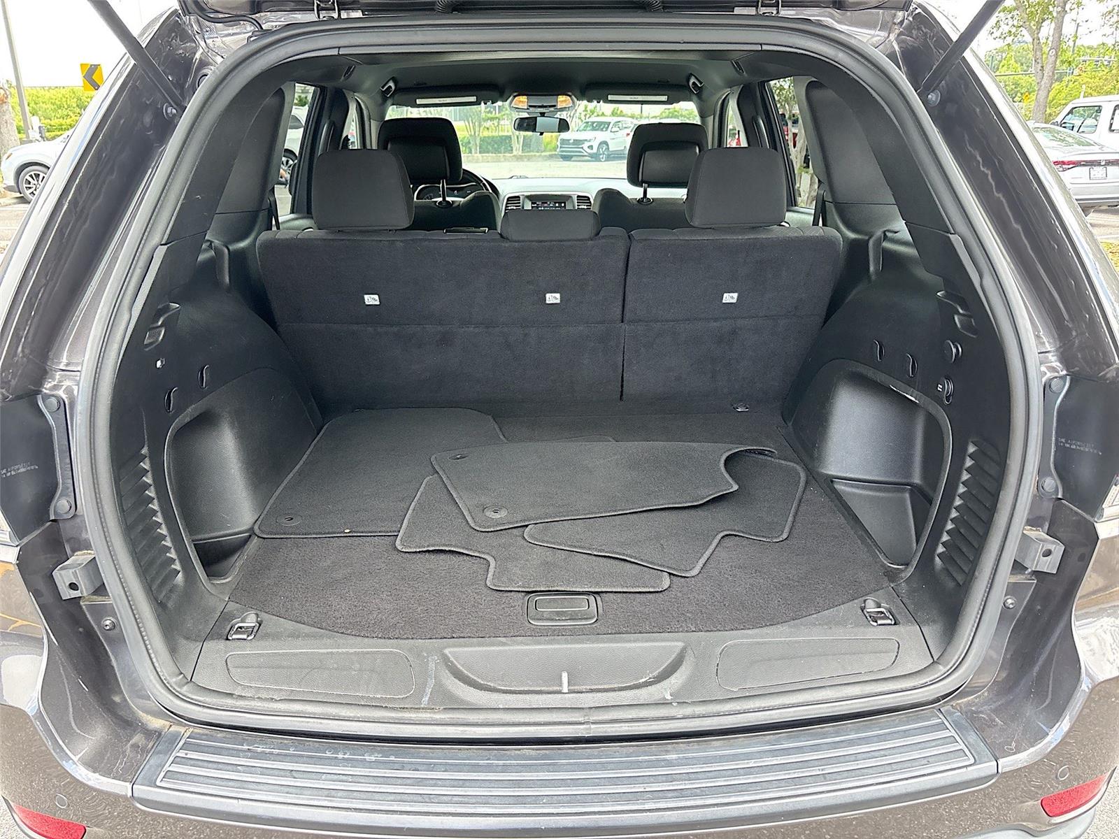 2021 Jeep Grand Cherokee Laredo E