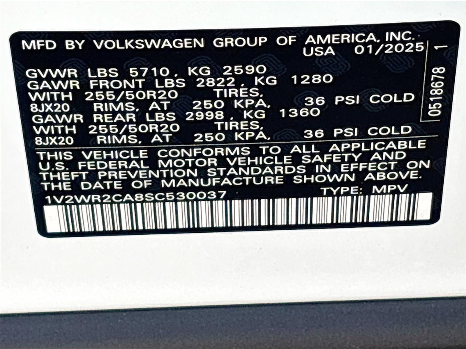 2025 Volkswagen Atlas 2.0T SE w/Technology