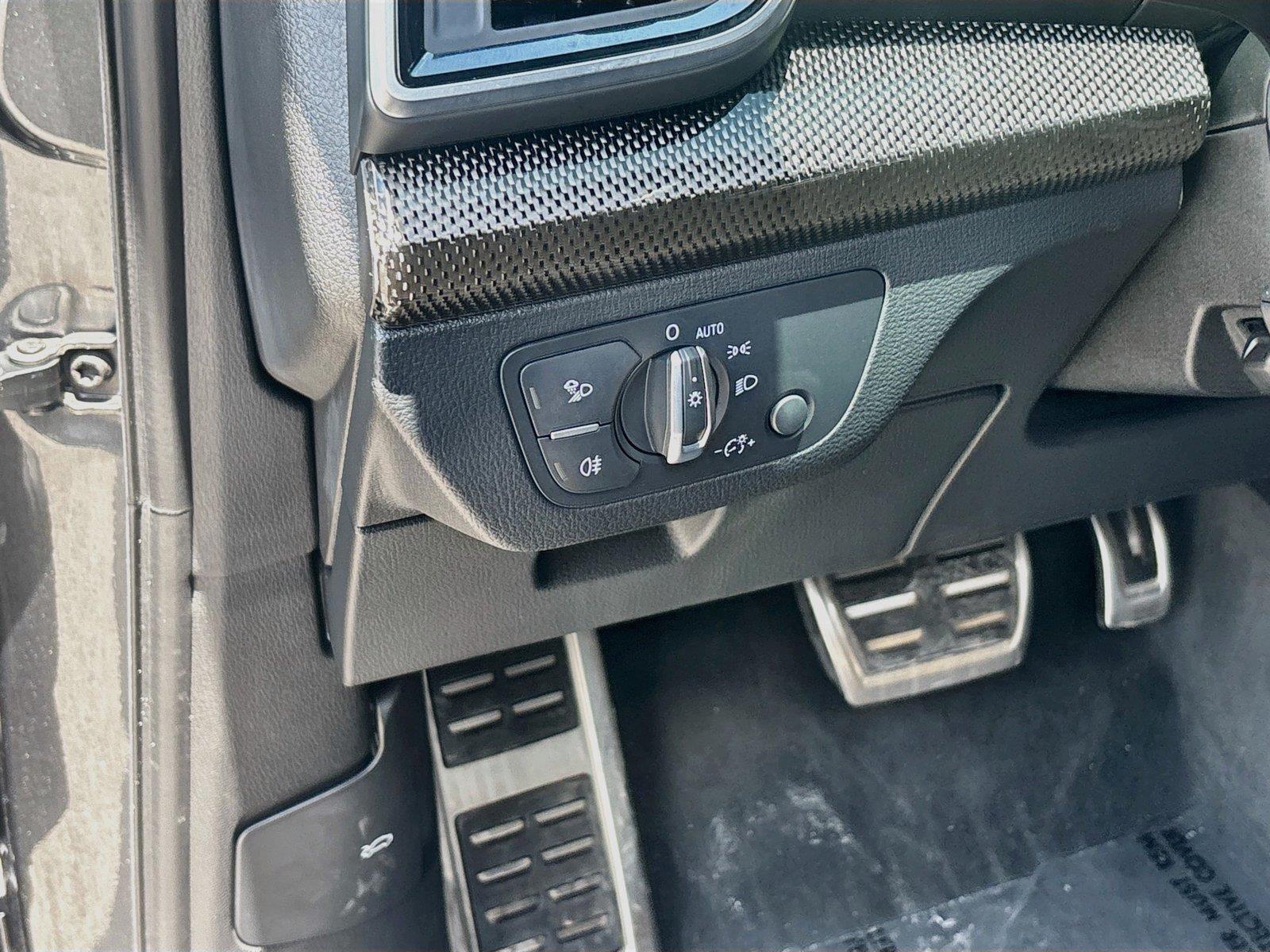 2023 Audi SQ5 Premium Plus