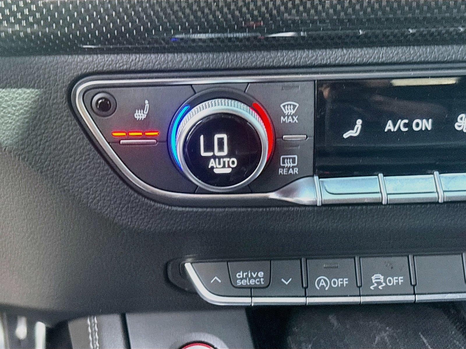 2023 Audi SQ5 Premium Plus