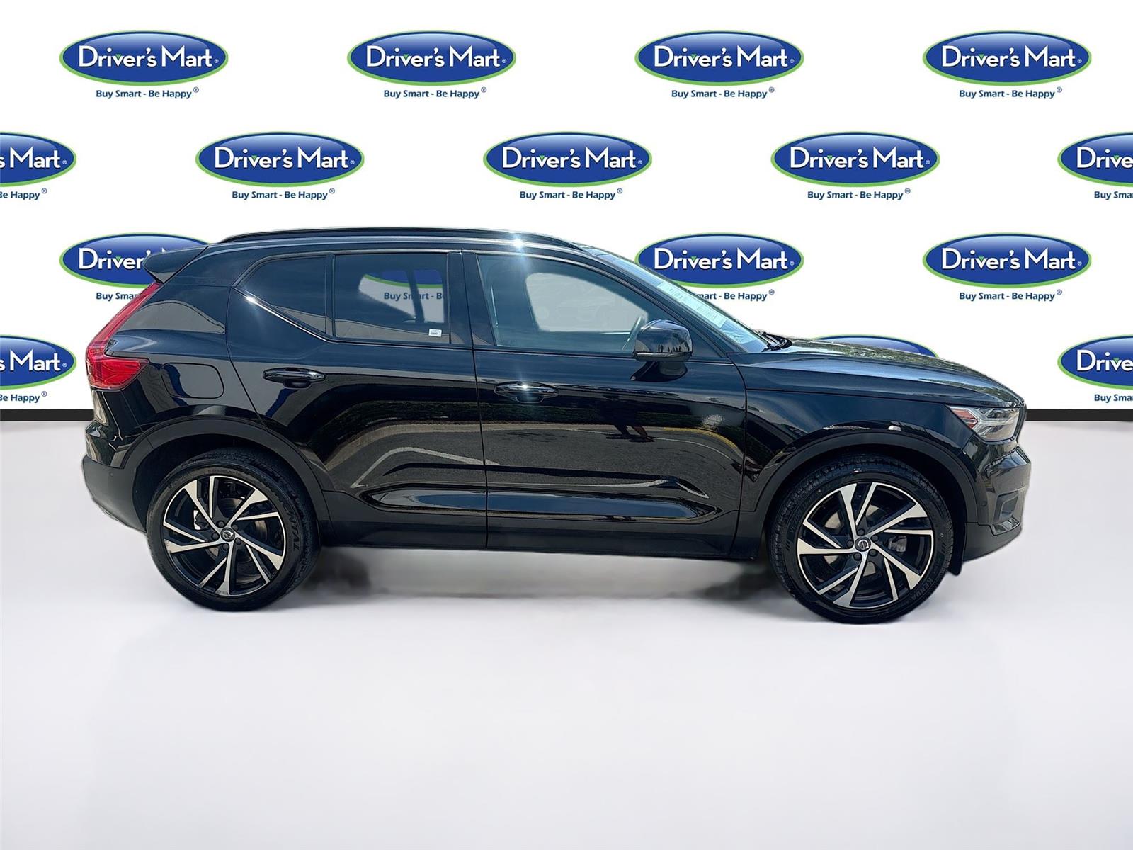 2019 Volvo XC40 R-Design