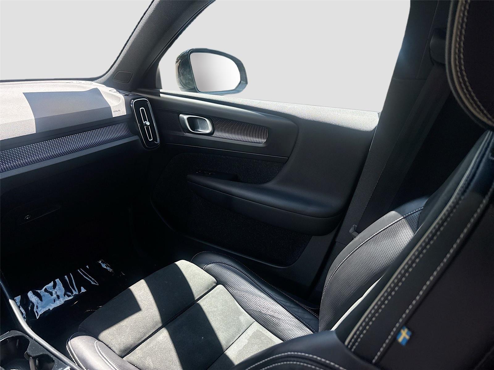 2019 Volvo XC40 R-Design