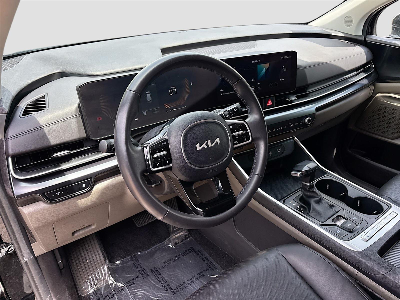 2025 Kia Carnival LXS