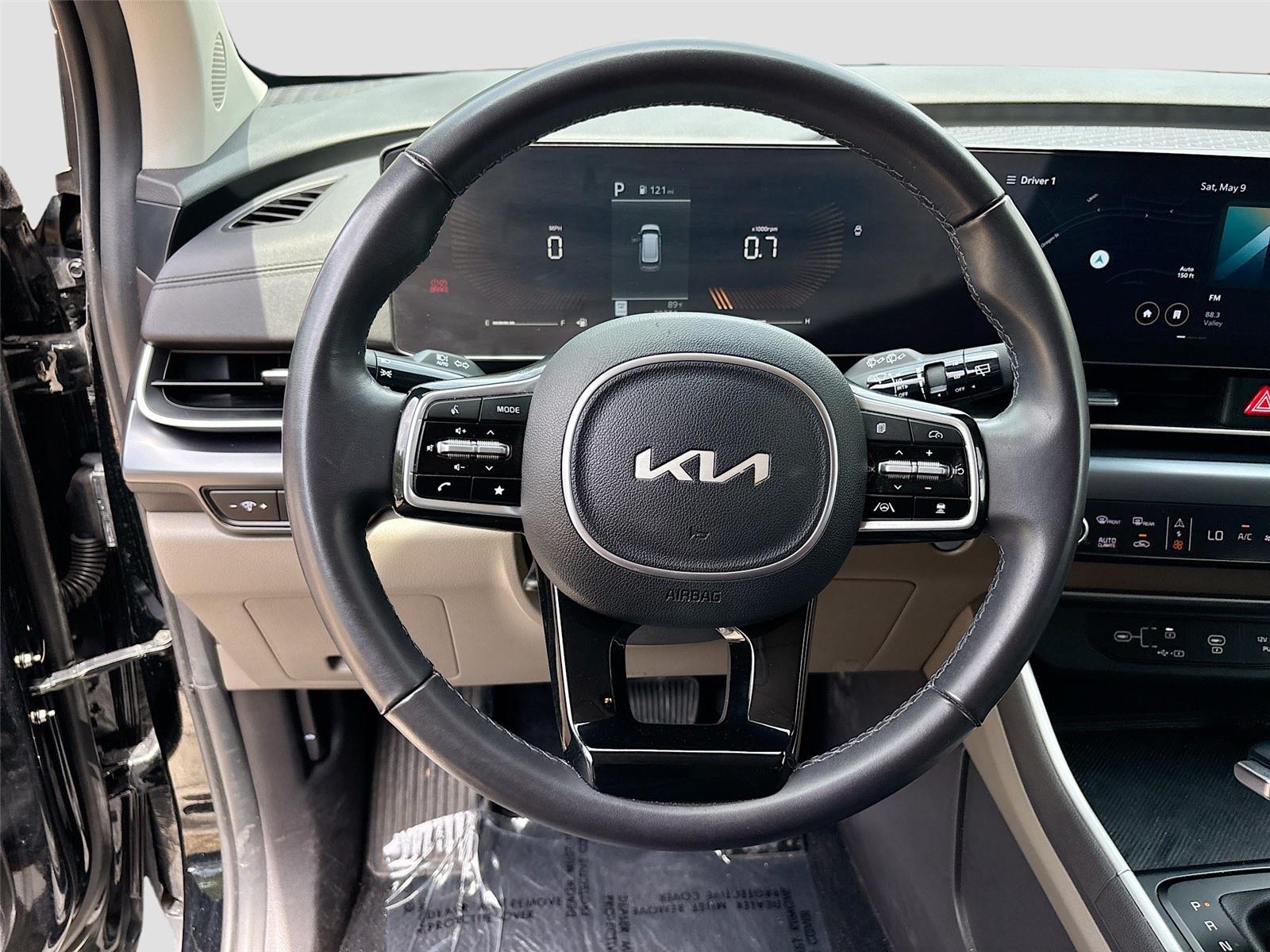 2025 Kia Carnival LXS