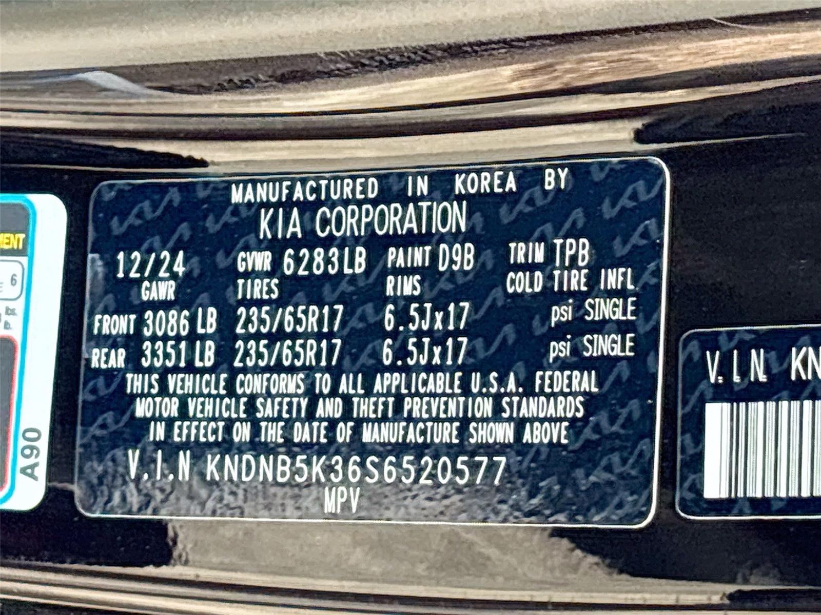 2025 Kia Carnival LXS