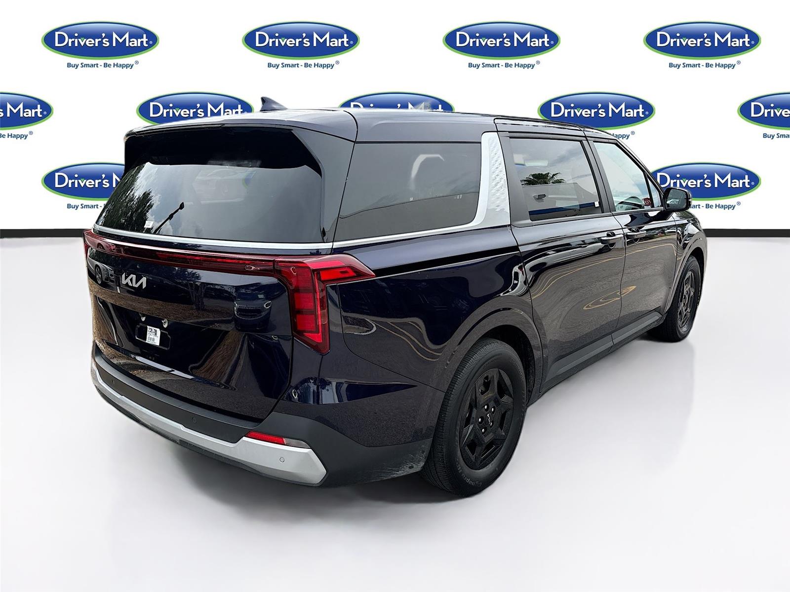 2025 Kia Carnival LXS