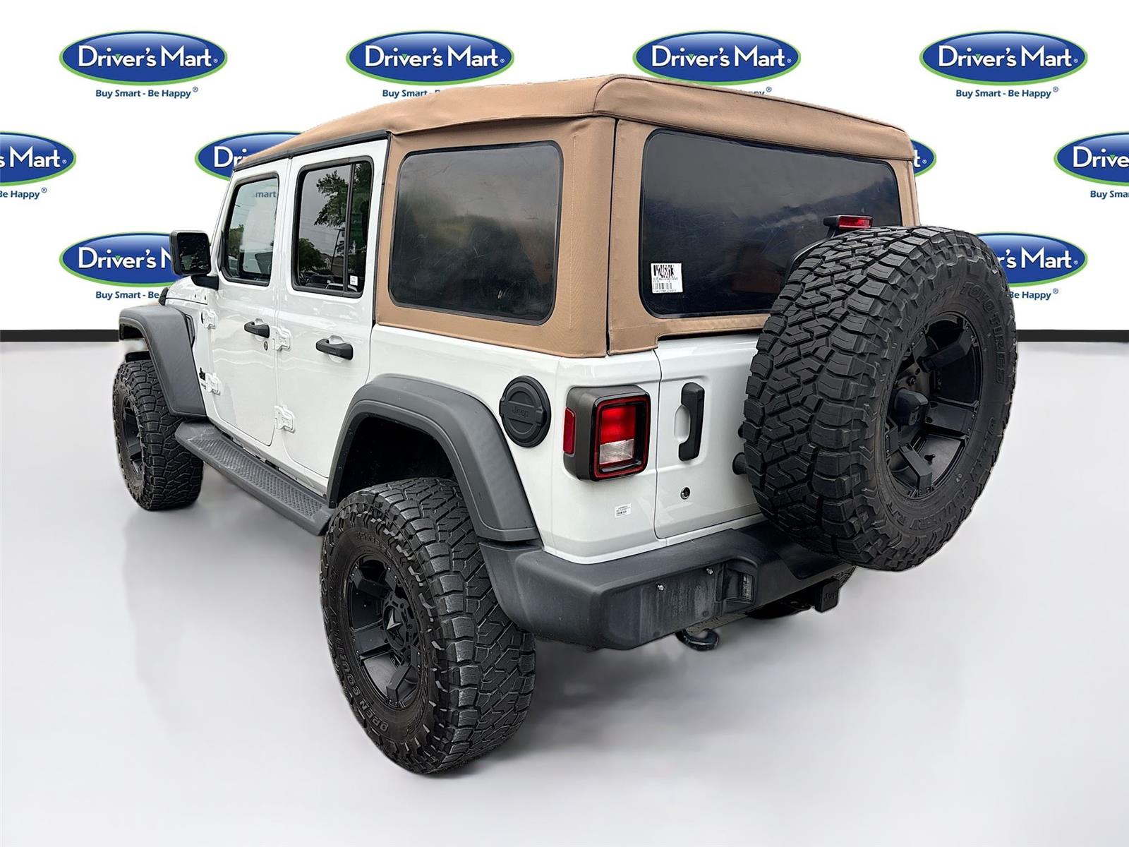 2020 Jeep Wrangler Unlimited Black and Tan