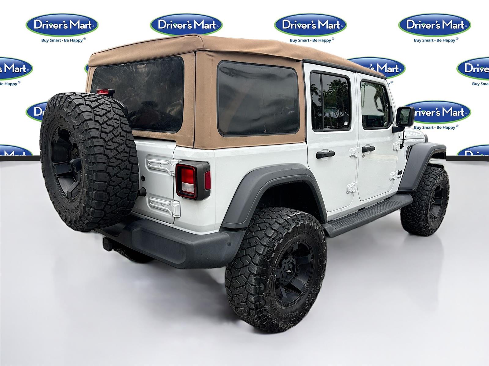 2020 Jeep Wrangler Unlimited Black and Tan