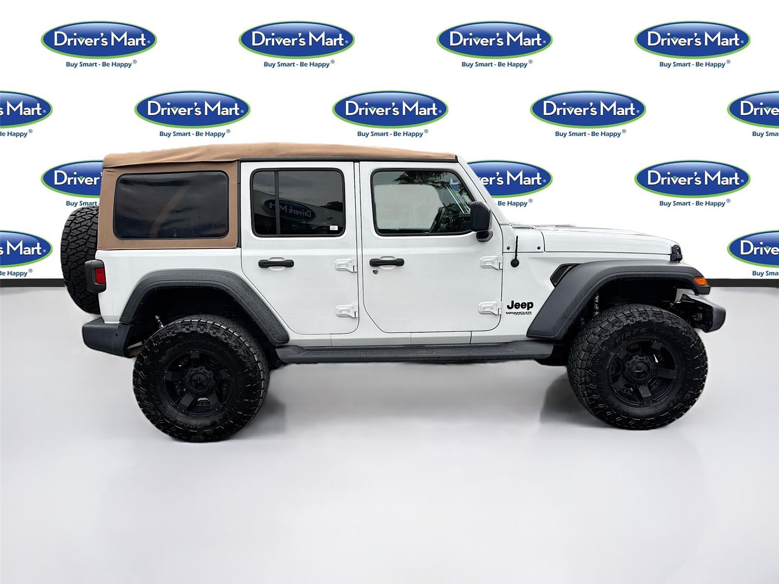 2020 Jeep Wrangler Unlimited Black and Tan