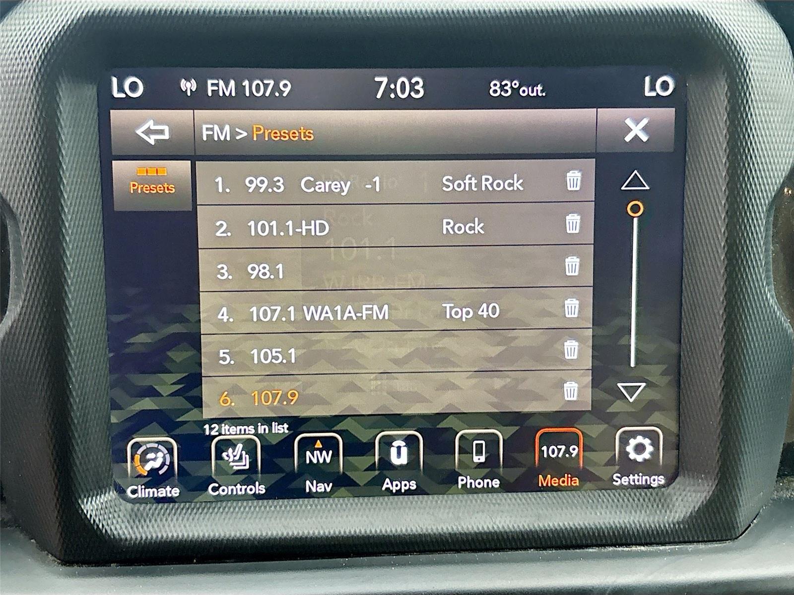 2020 Jeep Wrangler Unlimited Black and Tan