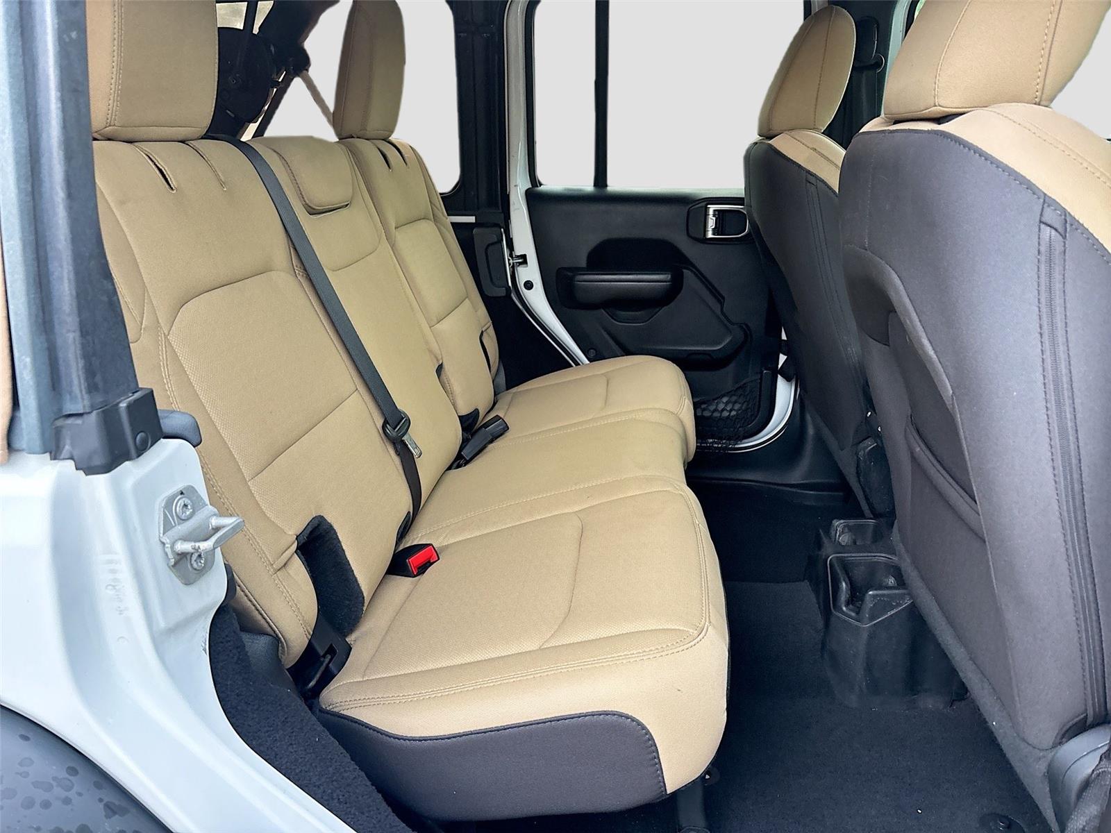 2020 Jeep Wrangler Unlimited Black and Tan