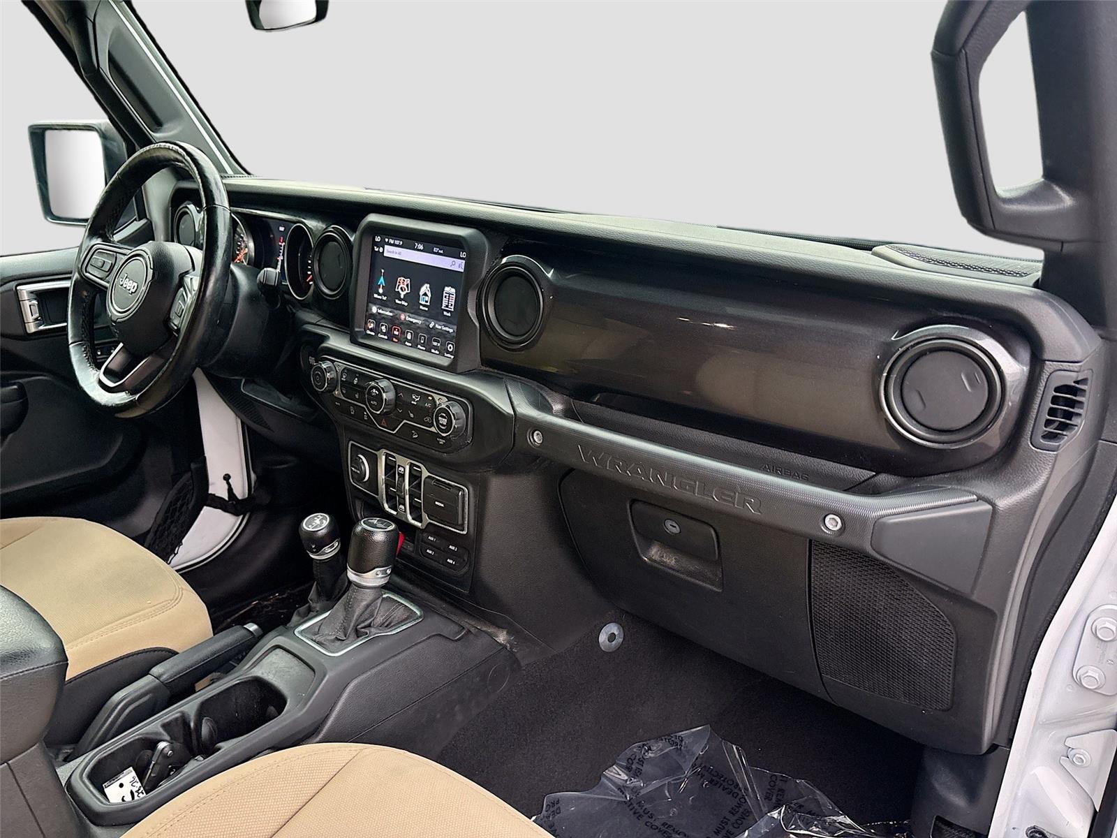 2020 Jeep Wrangler Unlimited Black and Tan