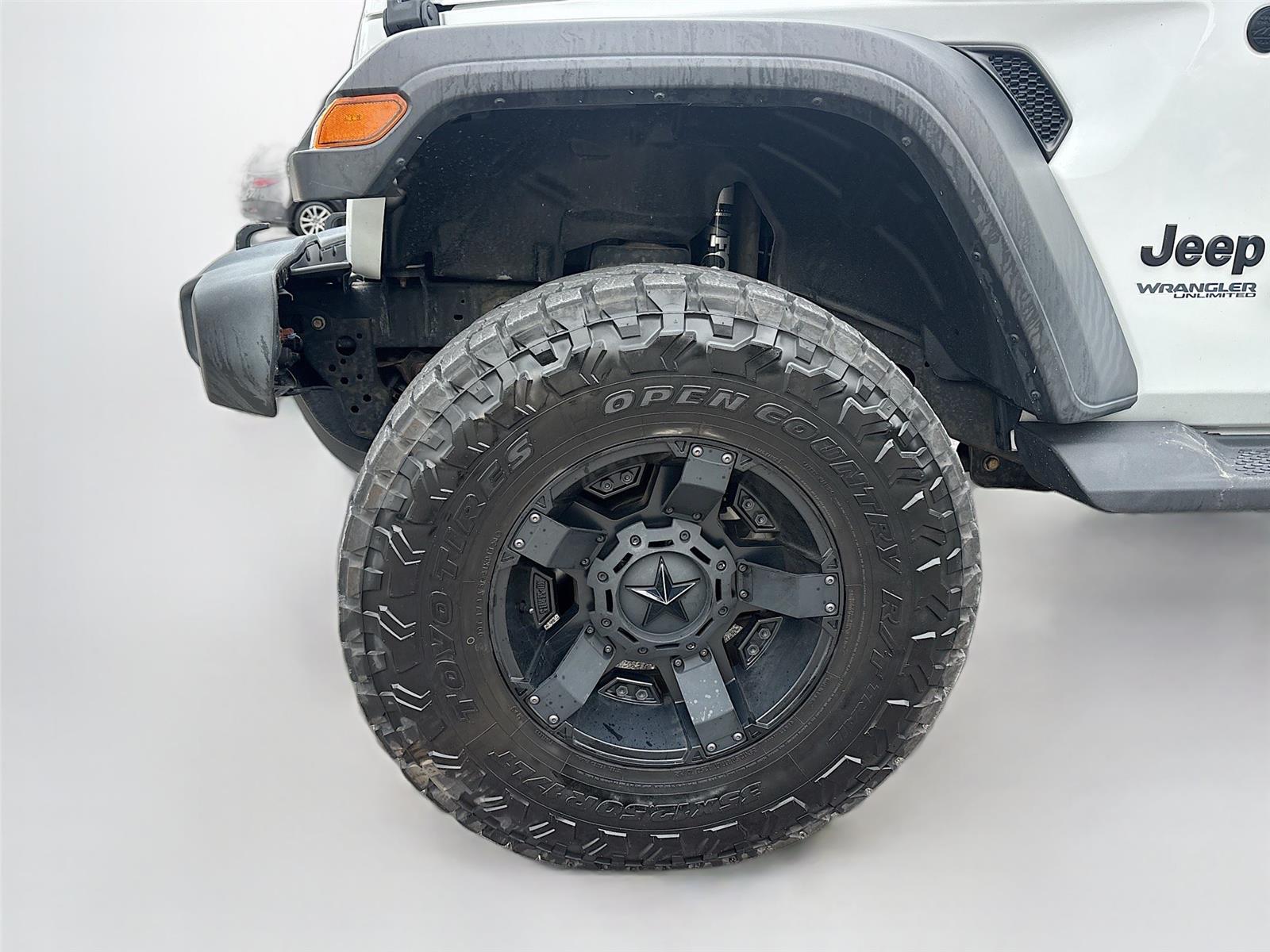 2020 Jeep Wrangler Unlimited Black and Tan