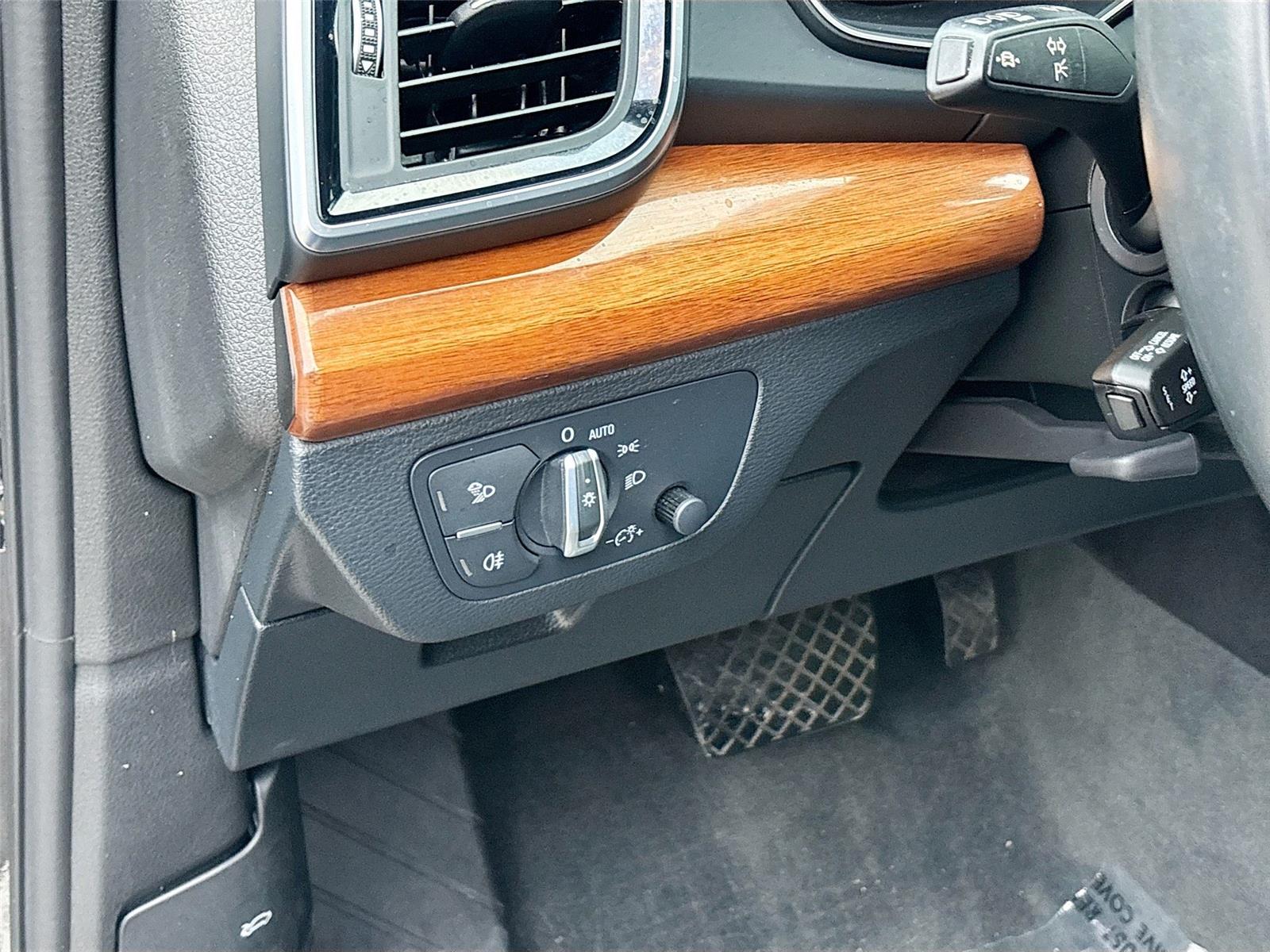 2023 Audi Q5 Premium Plus