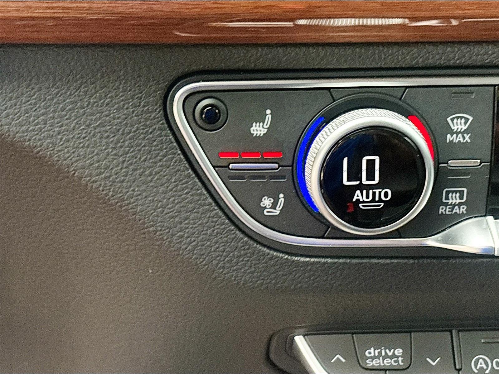 2023 Audi Q5 Premium Plus
