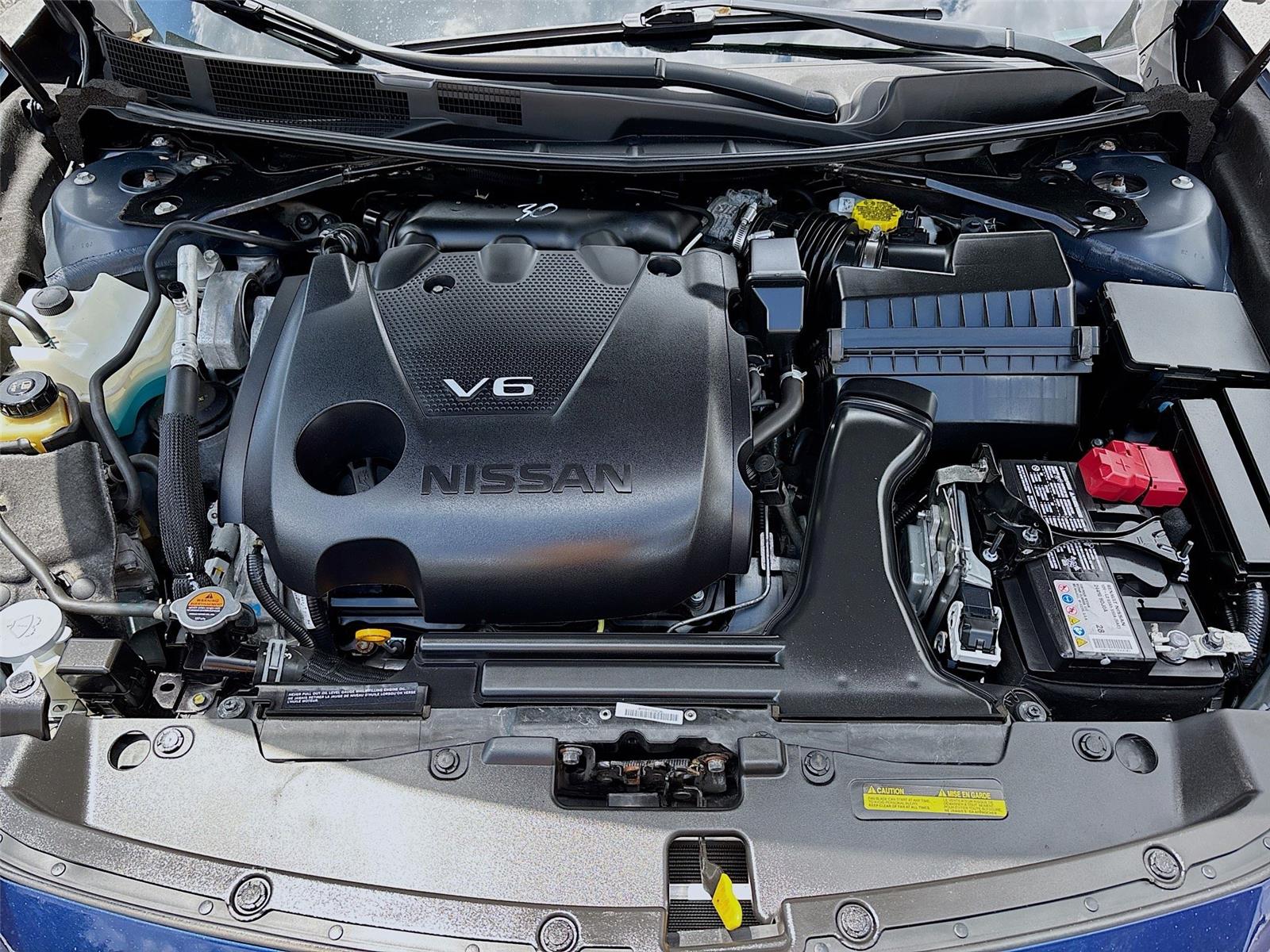 2023 NISSAN MAXIMA SL