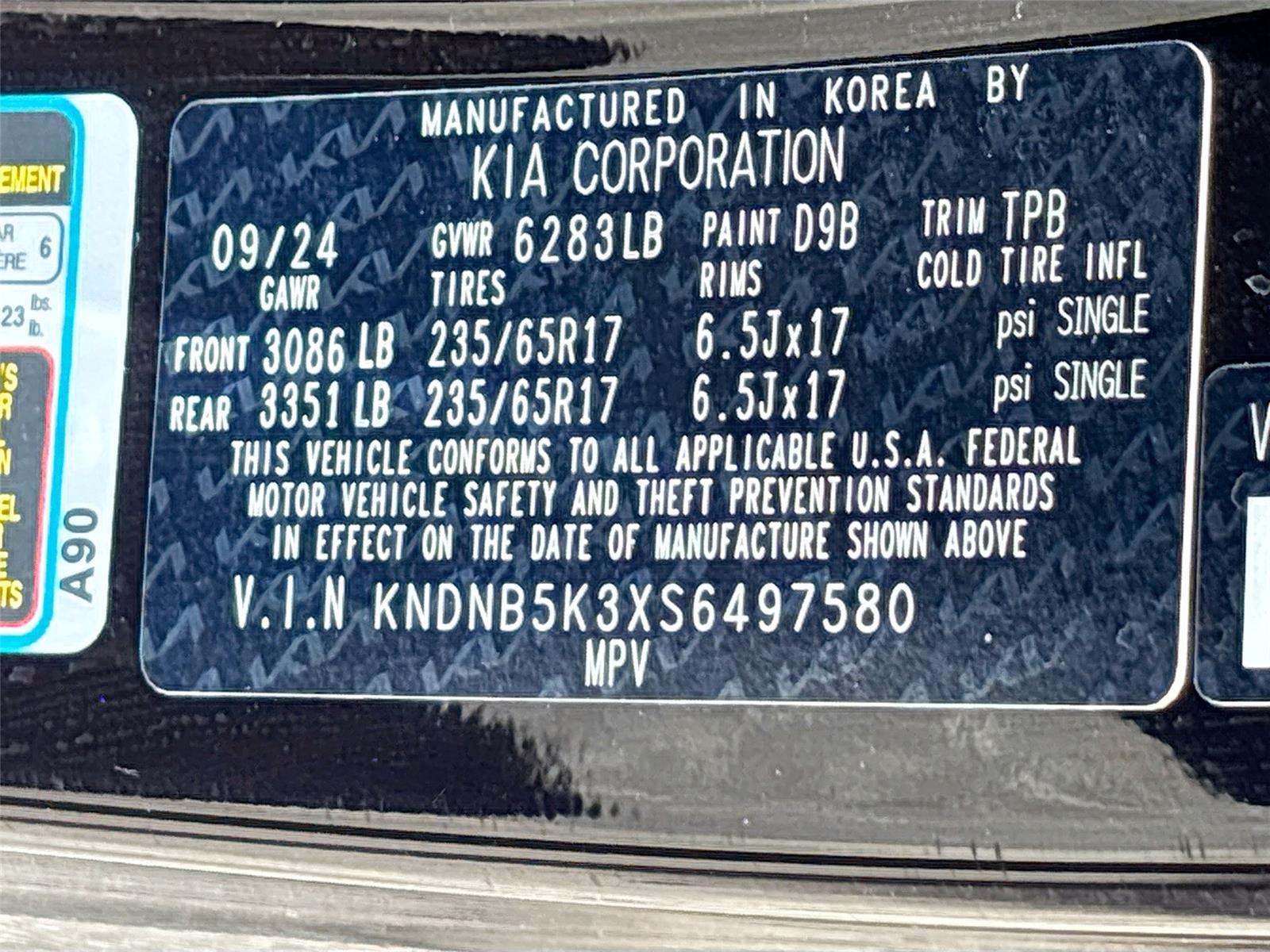 2025 Kia Carnival LXS