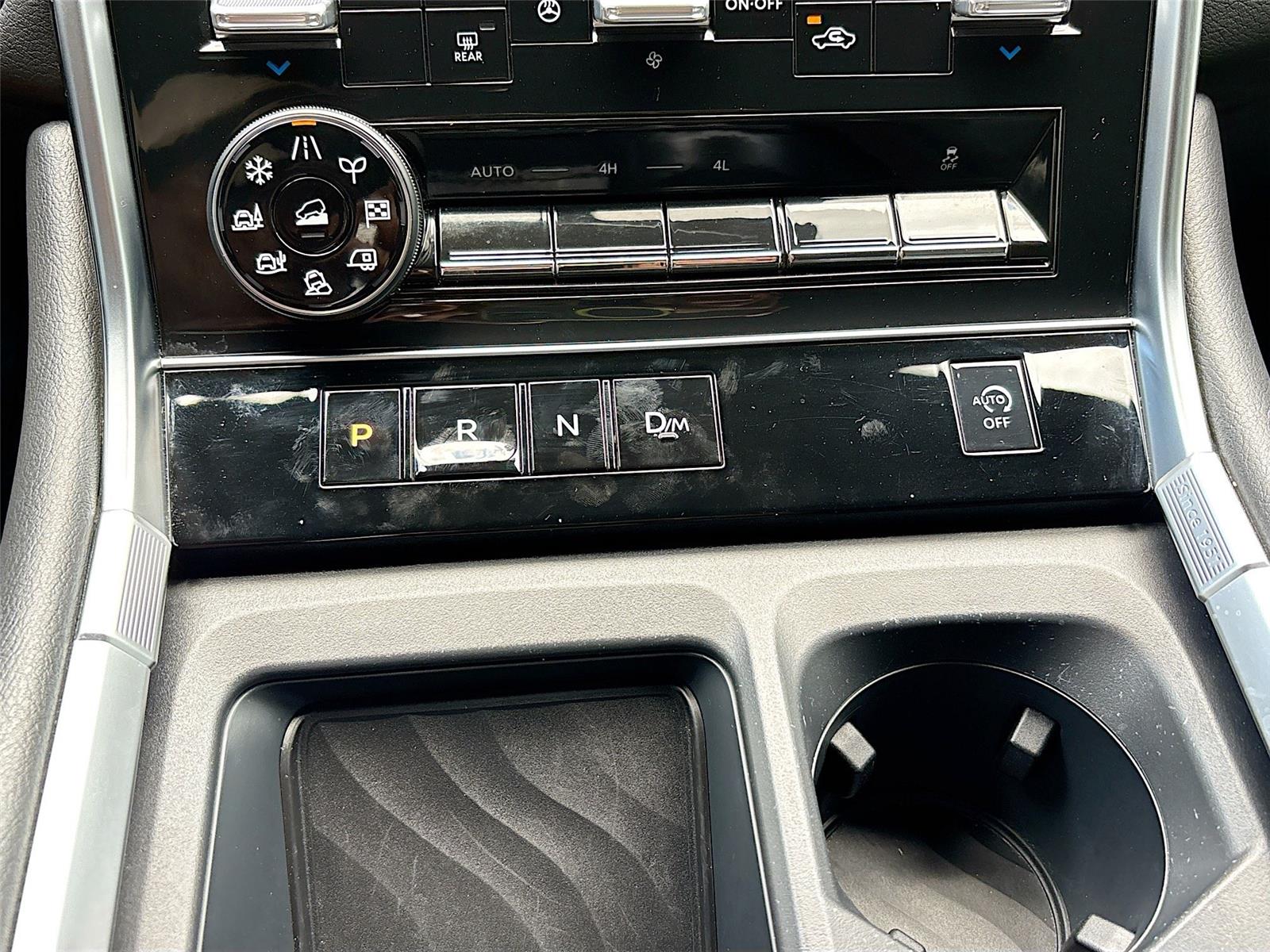 2025 Nissan Armada SL