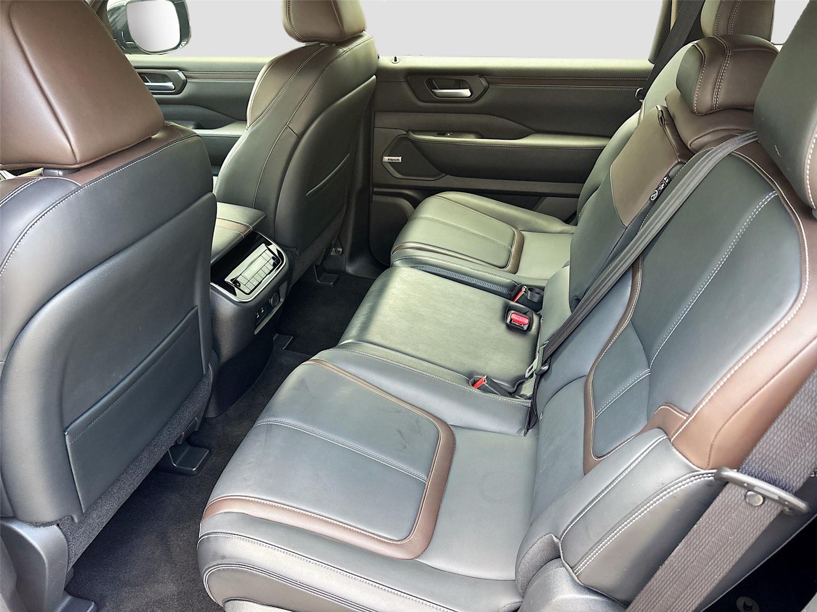 2025 Nissan Armada SL